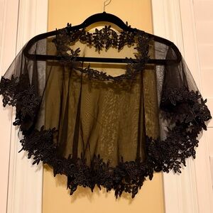 BNIP Black Sheer Lace Capelet